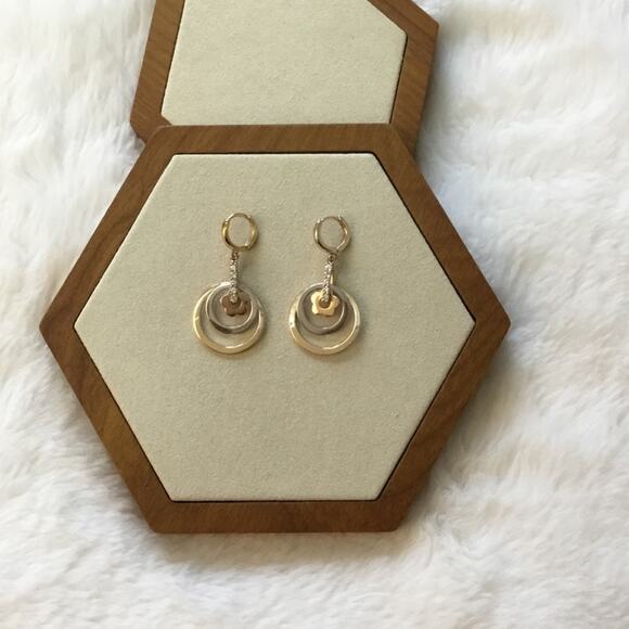 Gold Round Dangling Daisy Flower Earrings - Picture 5 of 5